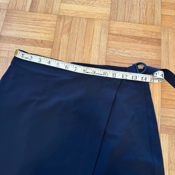 Lululemon Lab Wrap Skirt - Picture 3 of 10